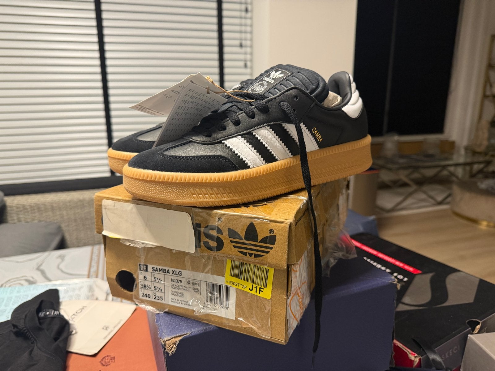 Adidas Samba XLG - Zwart met witte strepen, Ophalen of Verzenden, Nieuw, Zwart, Sneakers of Gympen