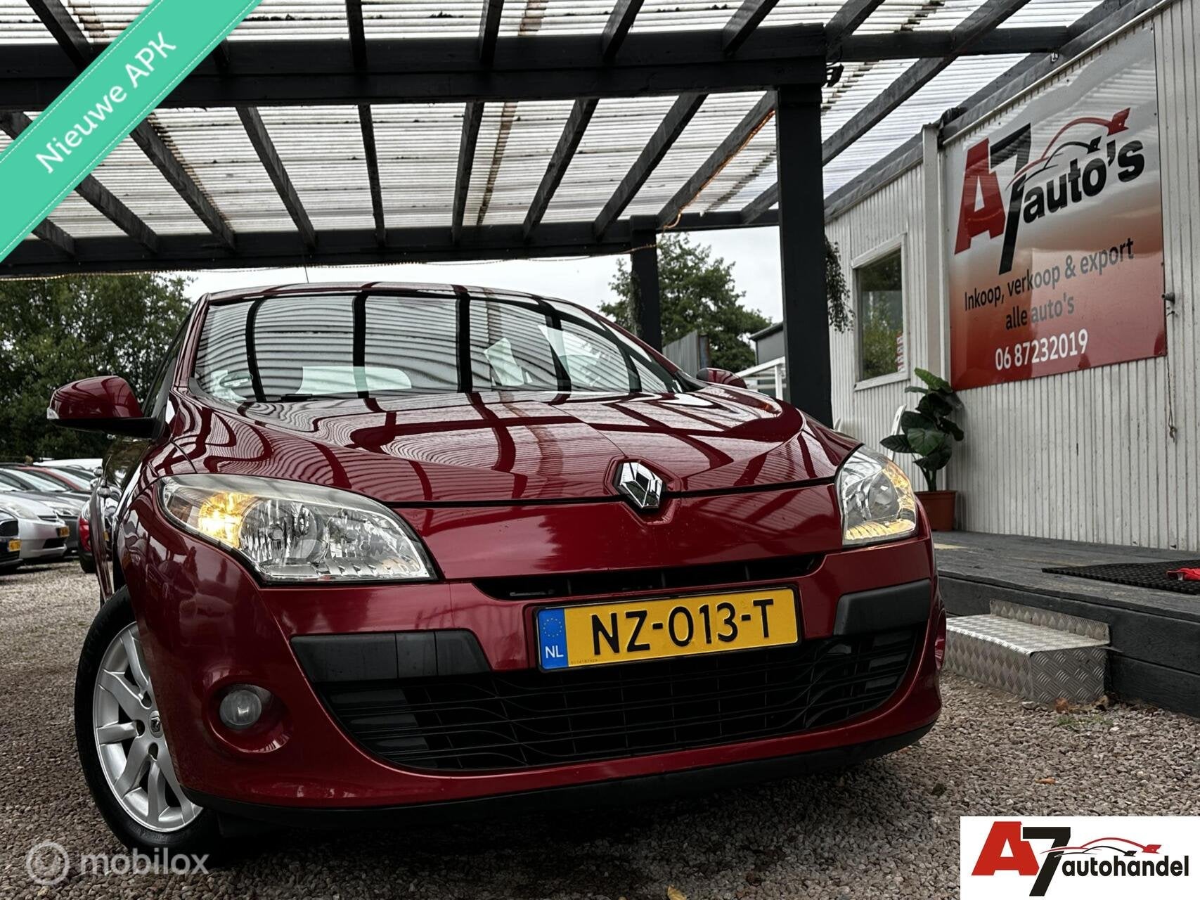 Renault Megane 2.0 Nieuwe APK//Automaat//Airco, Auto's, Gebruikt, 4 cilinders, Leder, Bedrijf