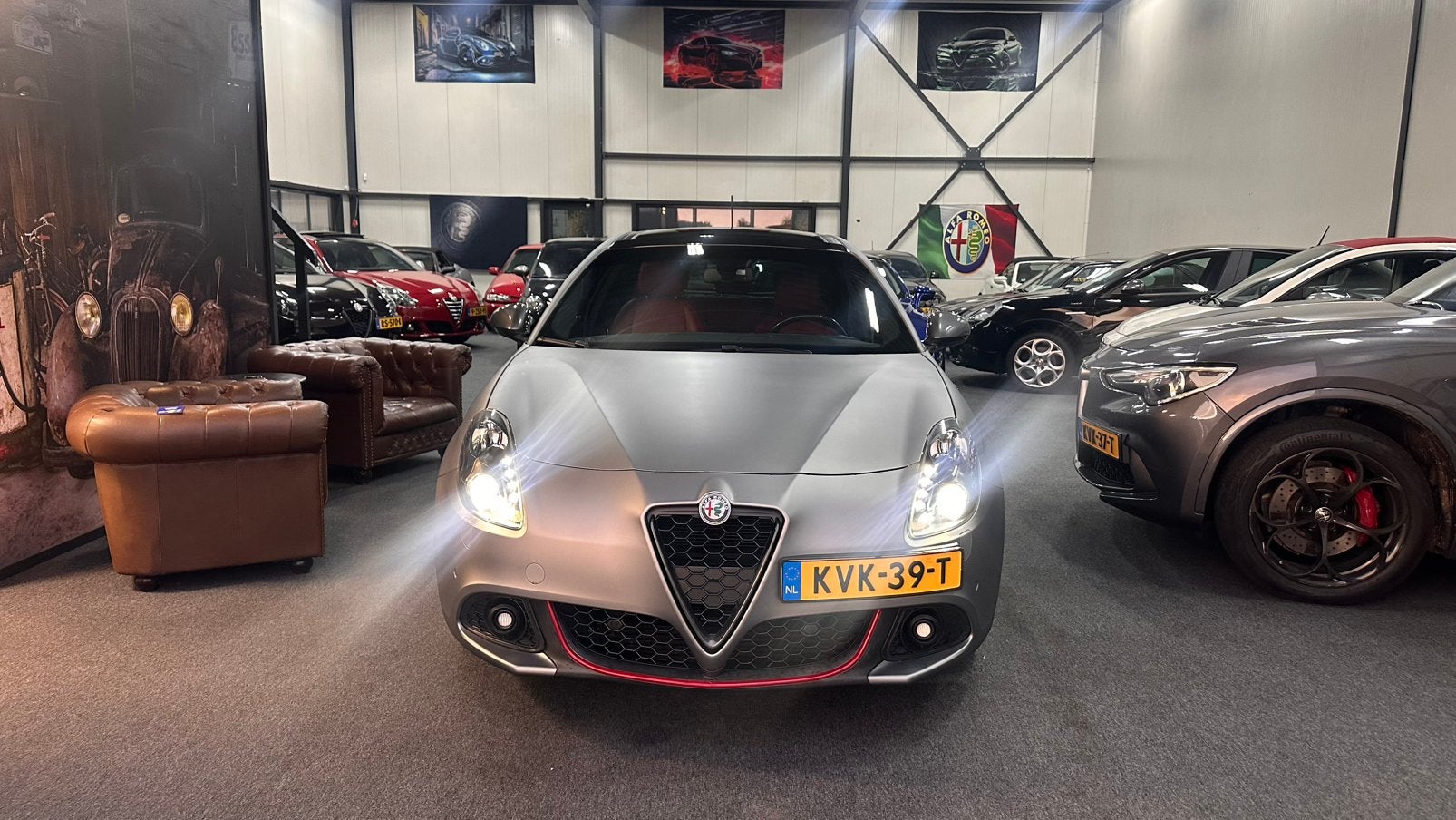 Alfa Romeo Giulietta 1.750 TBI AUT 2018 Mat Grijs Panorama, 15 km/l, 1295 kg, 4 cilinders, Leder