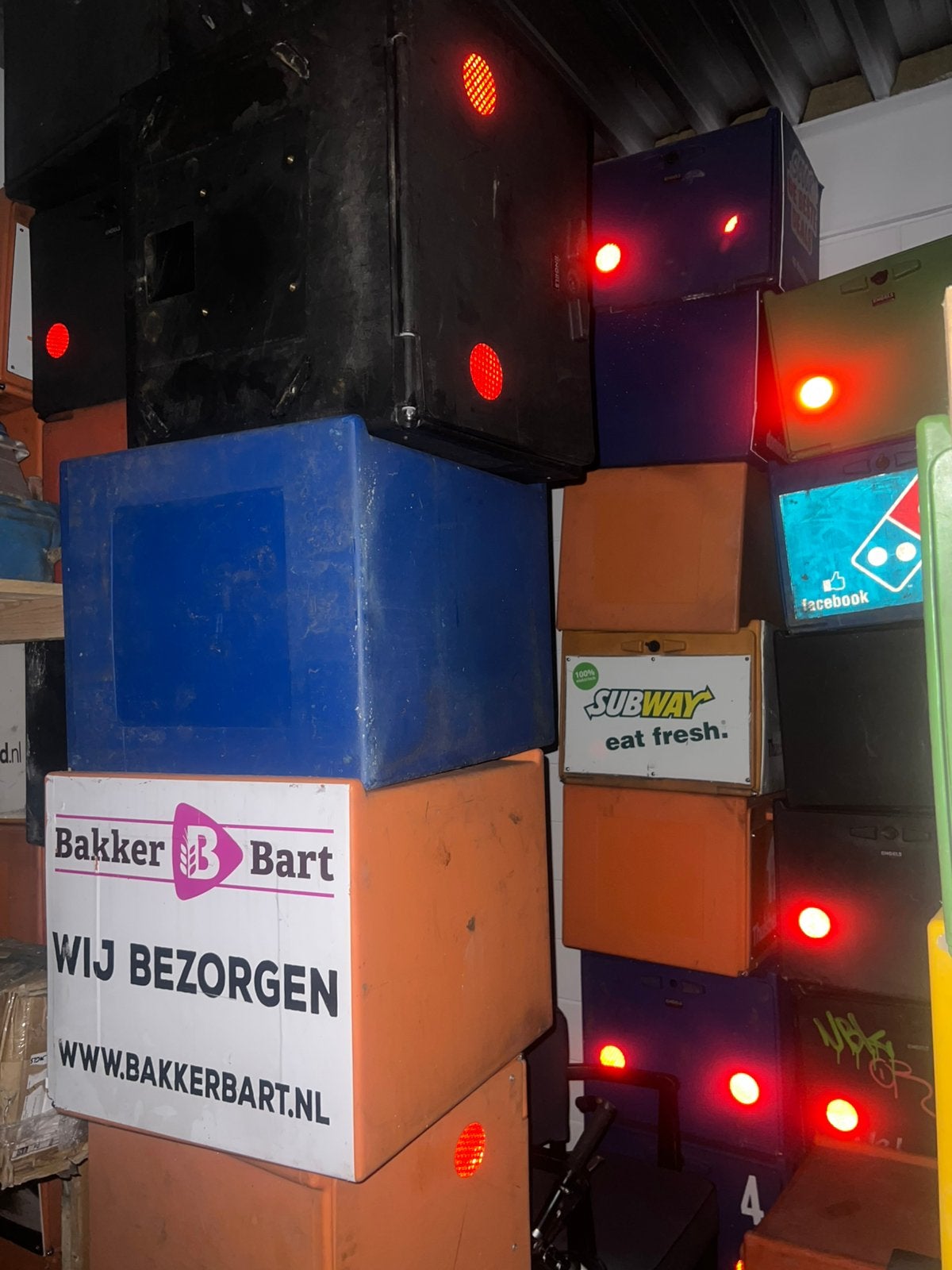 bezorg boxen, Ophalen of Verzenden, Zo goed als nieuw