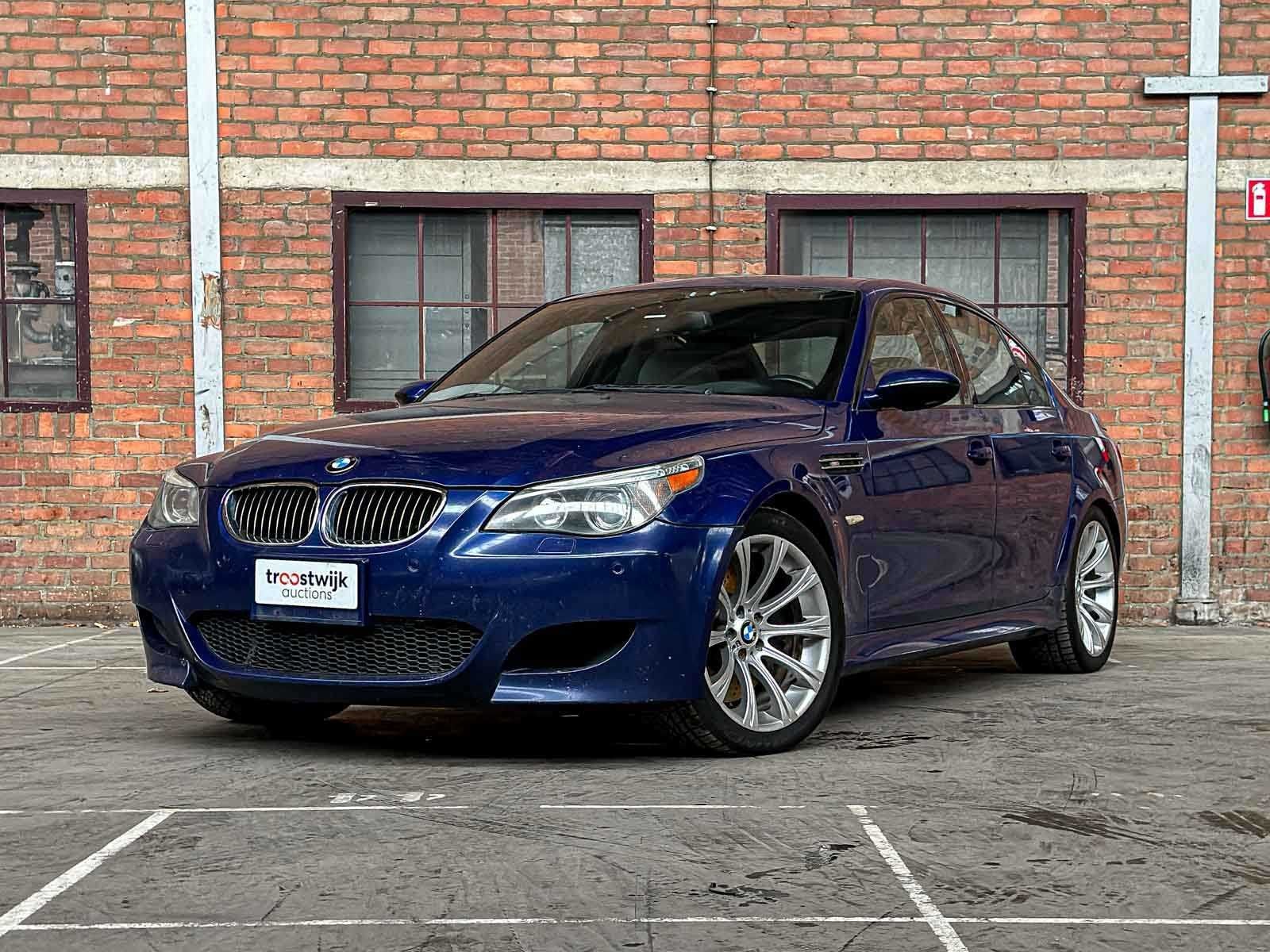 BMW M5 5.0 V10 E60 500pk 2006 5-serie Youngtimer, Automaat, Gebruikt, Bedrijf, Sedan