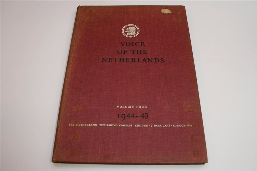 Tijdschrift Voice of the NL— Gebonden Jaargang [1945], Ophalen of Verzenden, Gelezen