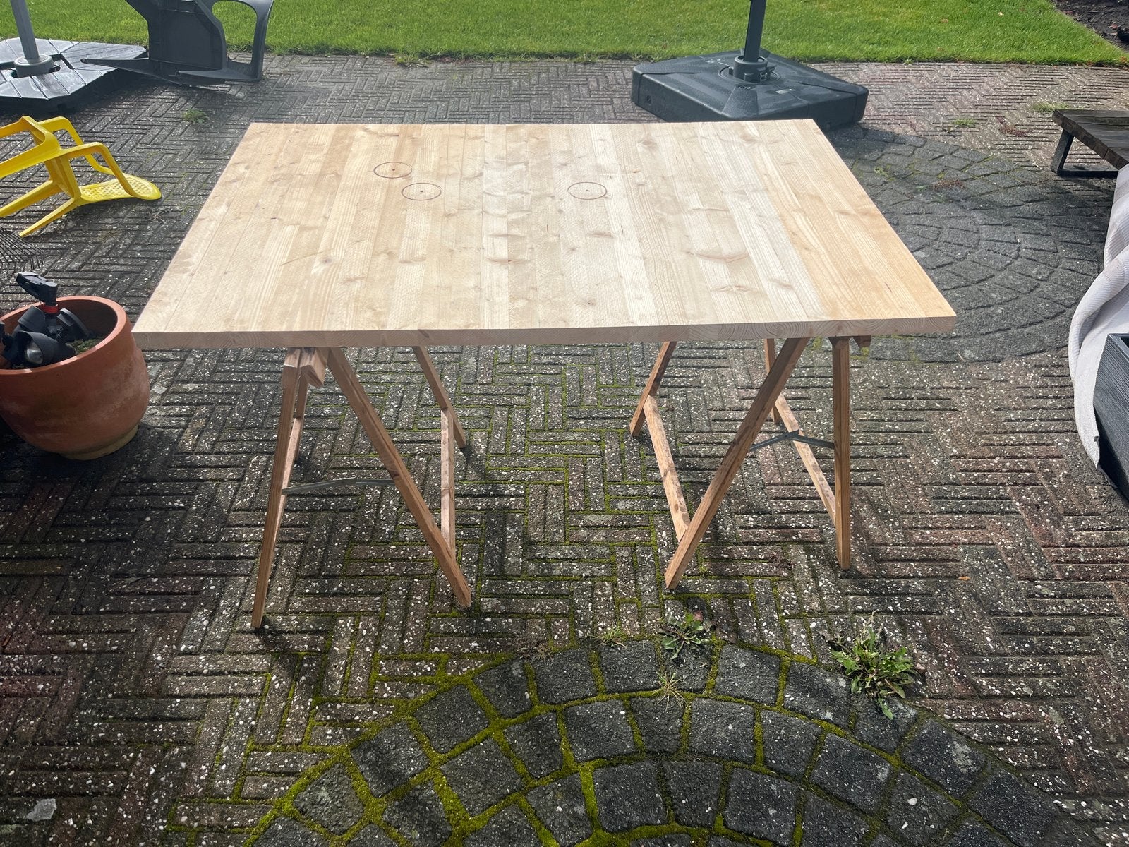 Houten werktafel / mobiel werkblad met schragen, Ophalen of Verzenden, Gebruikt