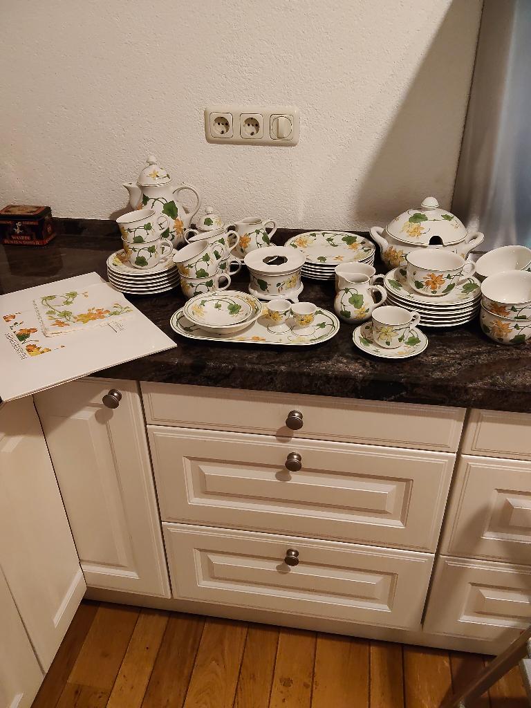 Geranium servies Villeroy & Boch, Huis en Inrichting, Keuken | Servies, Ophalen, Zo goed als nieuw, Overige stijlen, Porselein