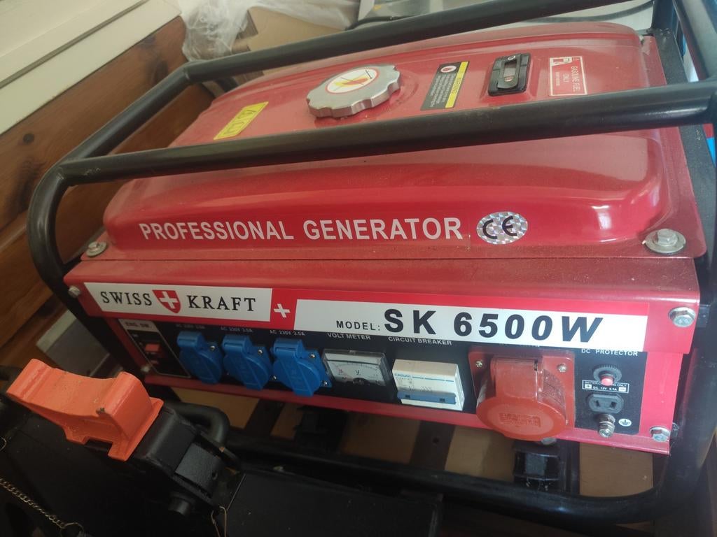 Benzine generator Swiss Kraft SK 6500W - Nieuwstaat, Ophalen, Nieuw, 5 tot 10 kVA, Benzine