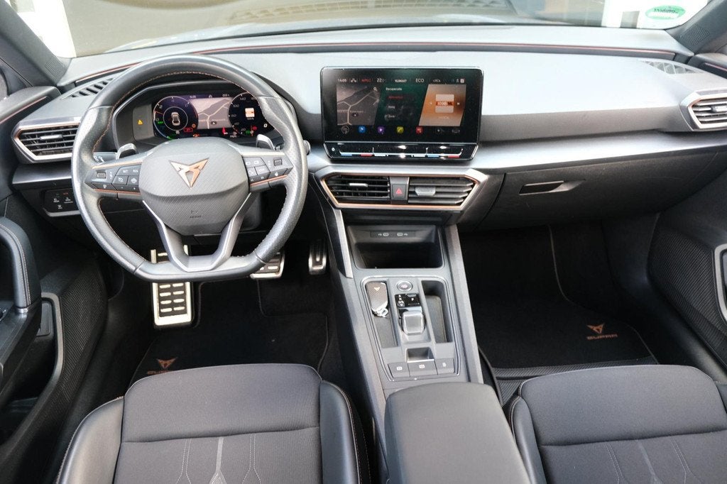 CUPRA Leon 1.4 e-Hybrid 204PK Virtual Navi Cam Led Leder Acc, 77 km/l, Gebruikt, Zwart, 4 cilinders