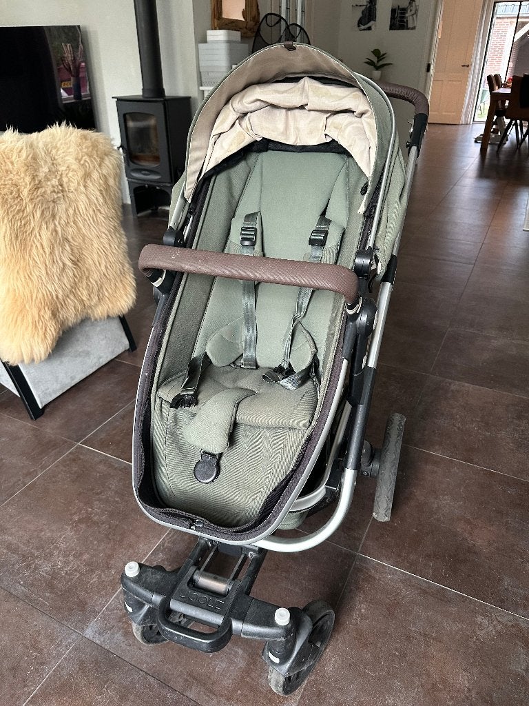 Joolz Geo 2 Marvellous Green, complete set + meerijdplank, Zo goed als nieuw, Verstelbare duwstang, Ophalen, Kinderwagen