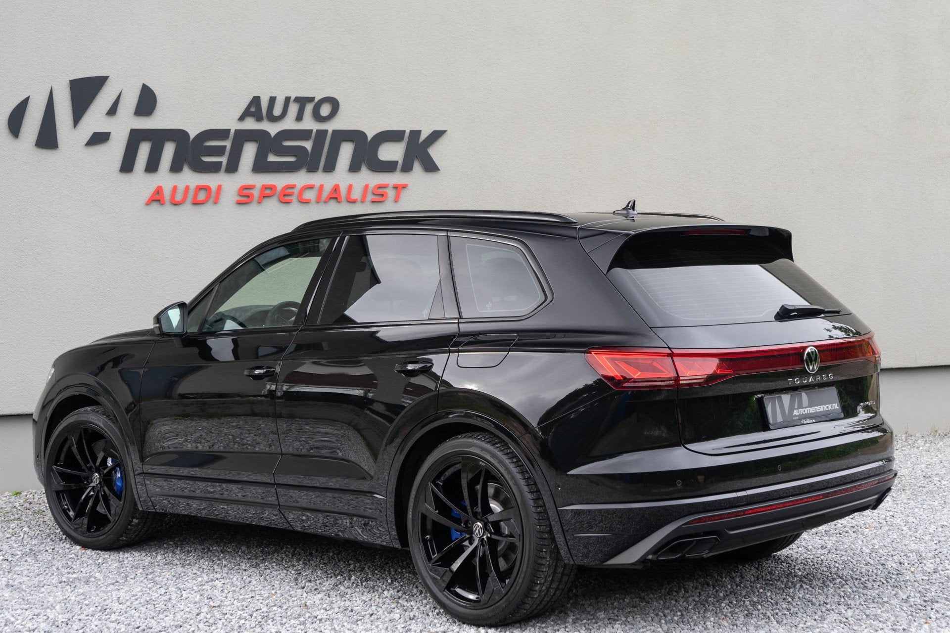 Volkswagen Touareg 3.0 TSI eHybrid 4MOTION / Puglia/ Top Vie, Auto's, Volkswagen, Automaat, Gebruikt, Zwart, 2995 cc