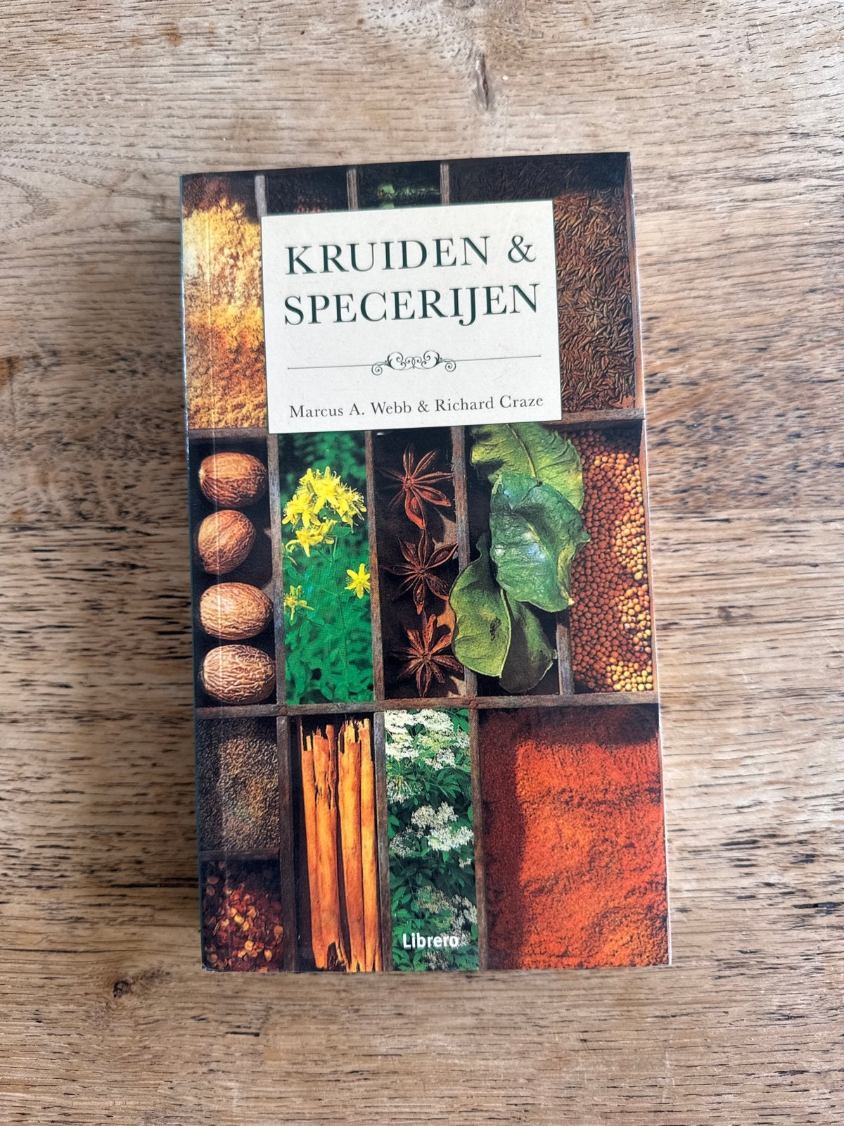 Kruiden & Specerijen - Kookboek, Ophalen, Zo goed als nieuw, Overige gebieden, Overige typen