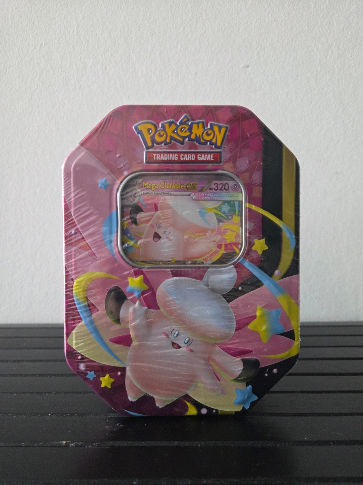 Pokémon Mega Clefable EX Tin - Nieuw en Verzegeld, Ophalen of Verzenden, Nieuw, Overige typen