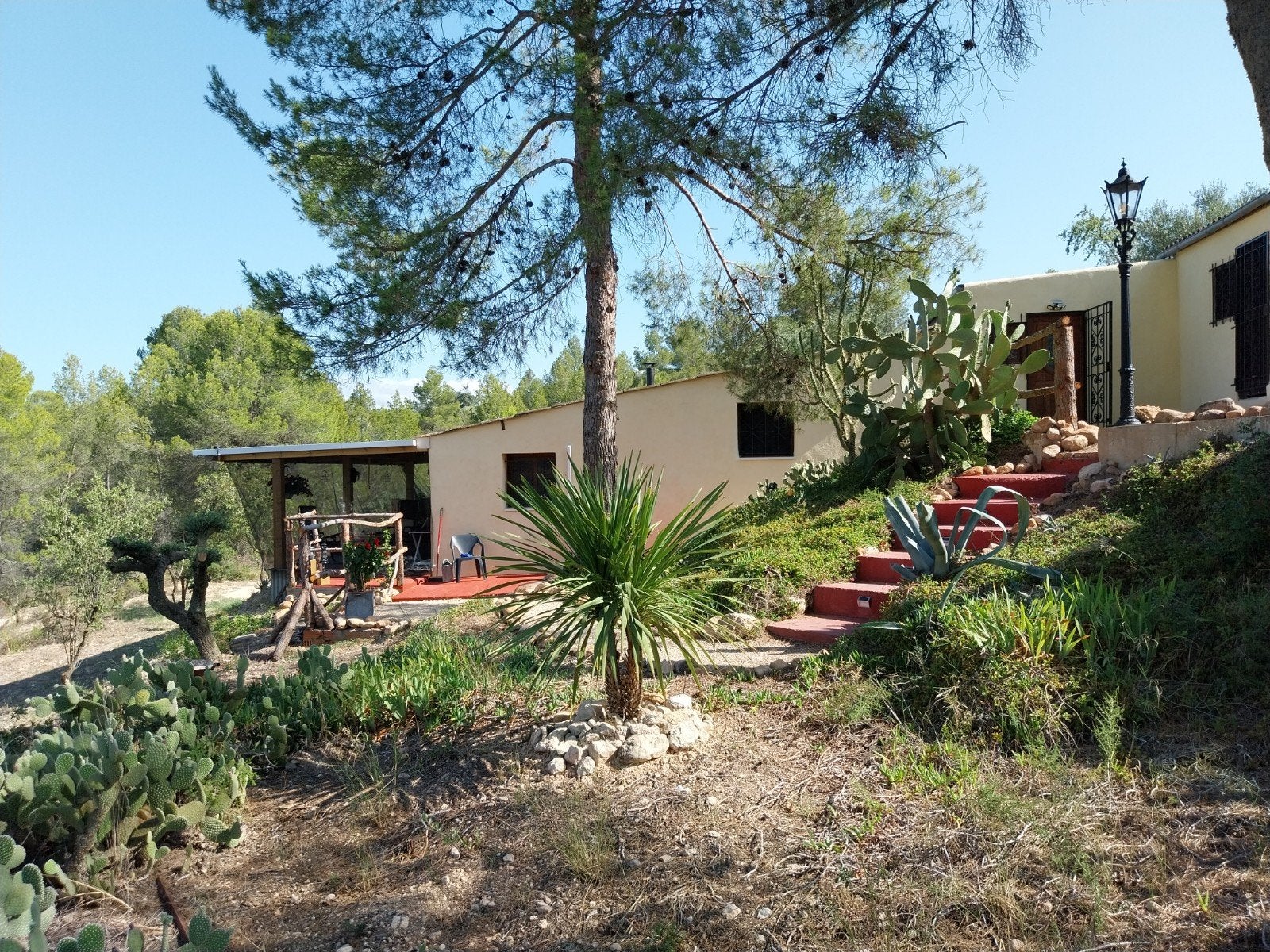Te koop mooie county off grid finca in Catalonië Spanje, Huizen en Kamers, Overige soorten, 3 kamers, Landelijk, 147 m²