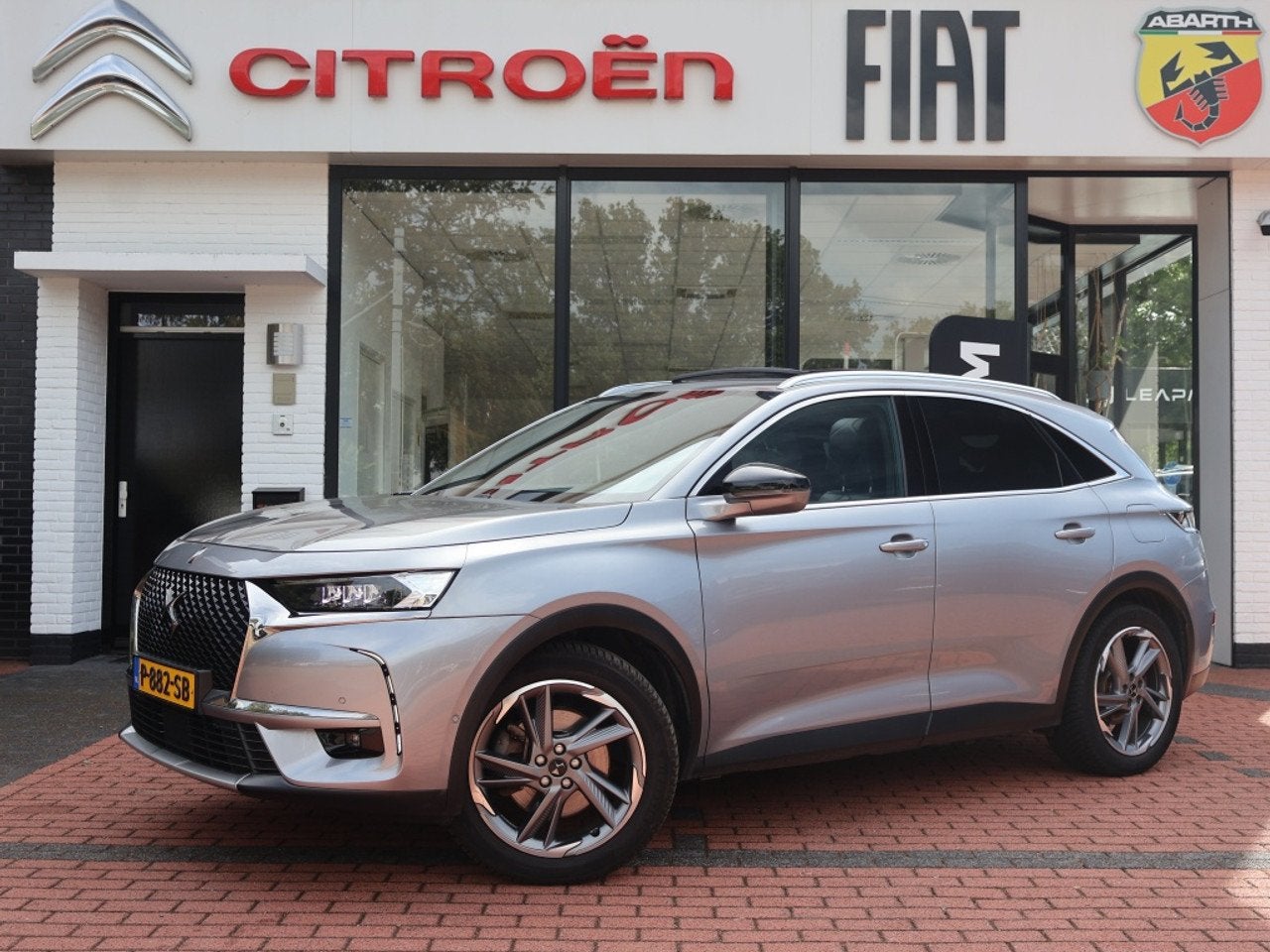 DS DS 7 Crossback E-Tense Plug-in Hybride 300PK eEAT8 Automa, Auto's, Automaat, Gebruikt, 4 cilinders, 300 pk