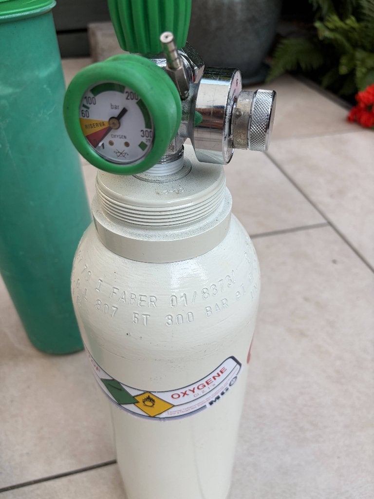 zuurstof eerste hulp fles, Ophalen, Zo goed als nieuw, Duikfles