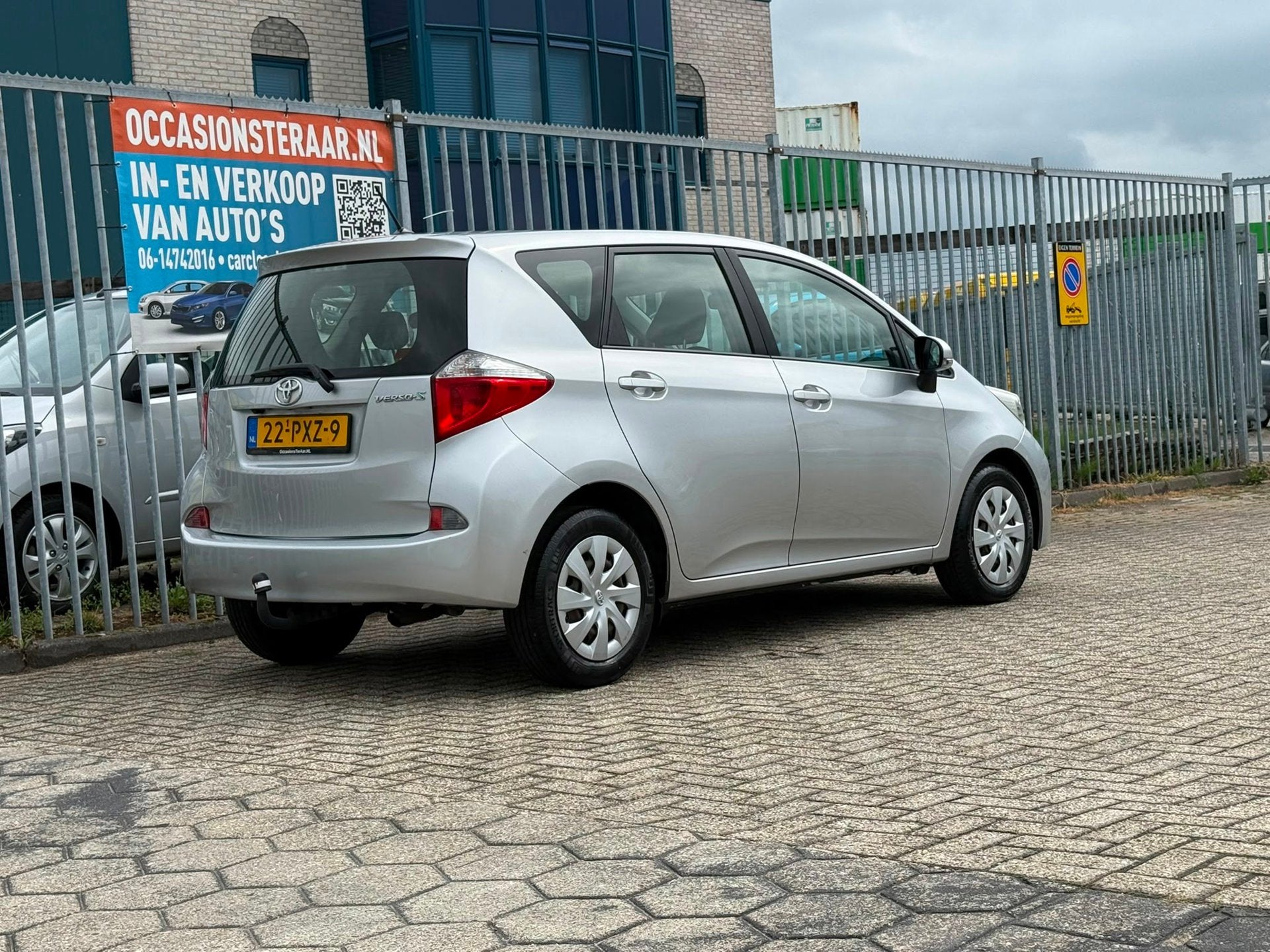 Toyota Verso-S 1.3 VVT-i Aspiration#Nap#Airco#Camera, Auto's, Toyota, Voorwielaandrijving, Euro 5, Gebruikt, 4 cilinders