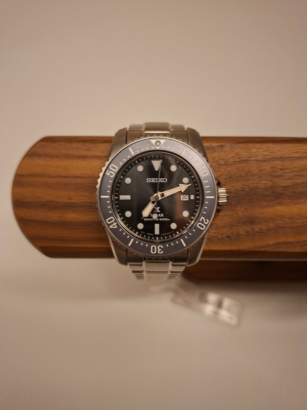 Seiko SNE569 Faded bezel, Sieraden, Tassen en Uiterlijk, Ophalen of Verzenden, Nieuw, Staal, Seiko