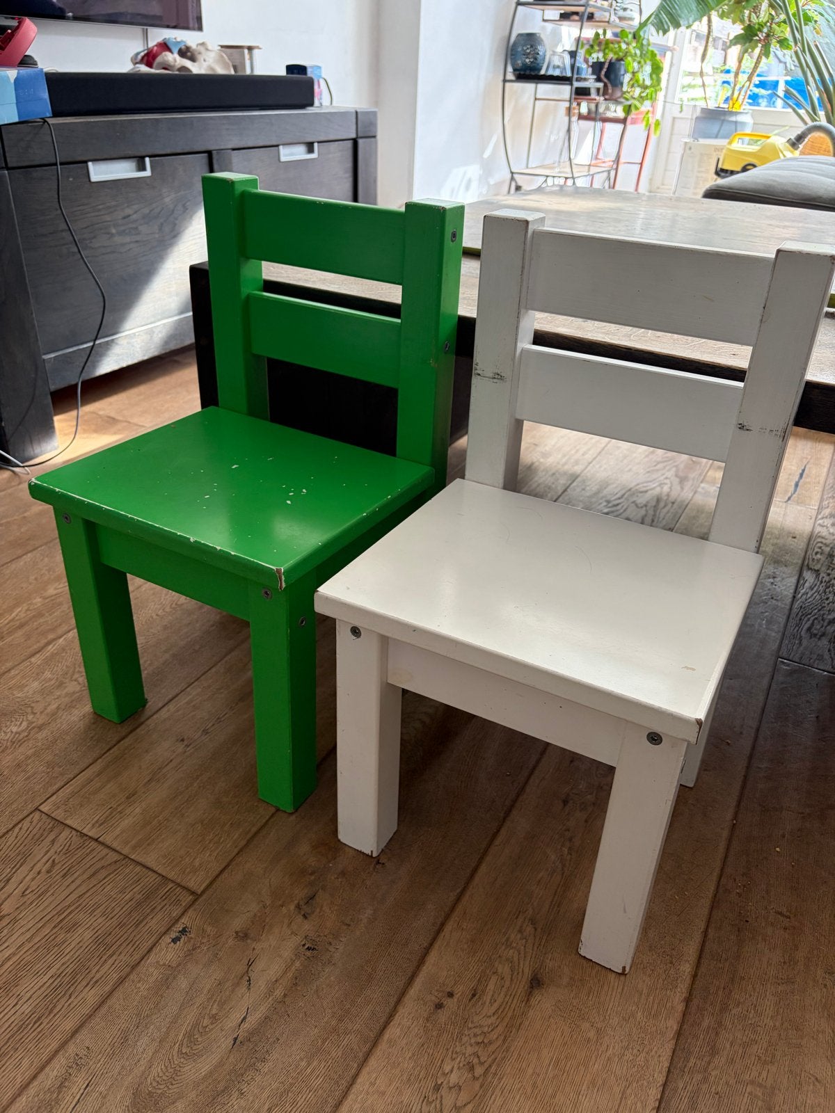 2 houten peuterstoeltjes, Ophalen, Gebruikt, Stoel(en)