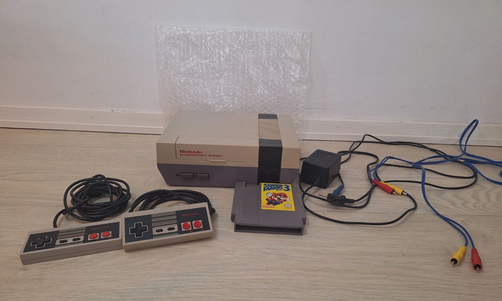Z.G.A.N. NES NINTENDO SET: 2 controllers+Super Mario Bros3, Gebruikt, 2 spelers, Eén computer, Ophalen of Verzenden