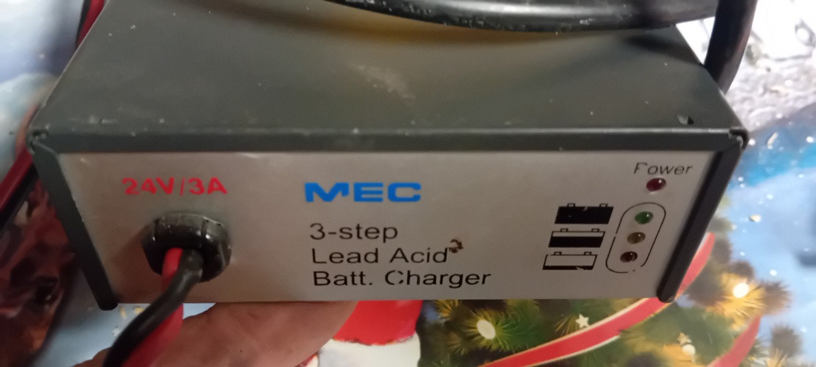 MEC 24V/3A 3-staps loodzuur acculader, Ophalen of Verzenden, Gebruikt, MEC