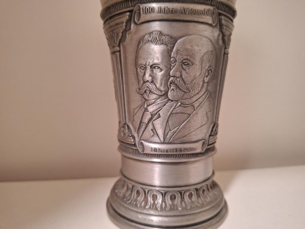 Zeldzame 100 Jaar Automobiel Tin Beker - Benz & Daimler, Ophalen of Verzenden, Zo goed als nieuw, Auto's
