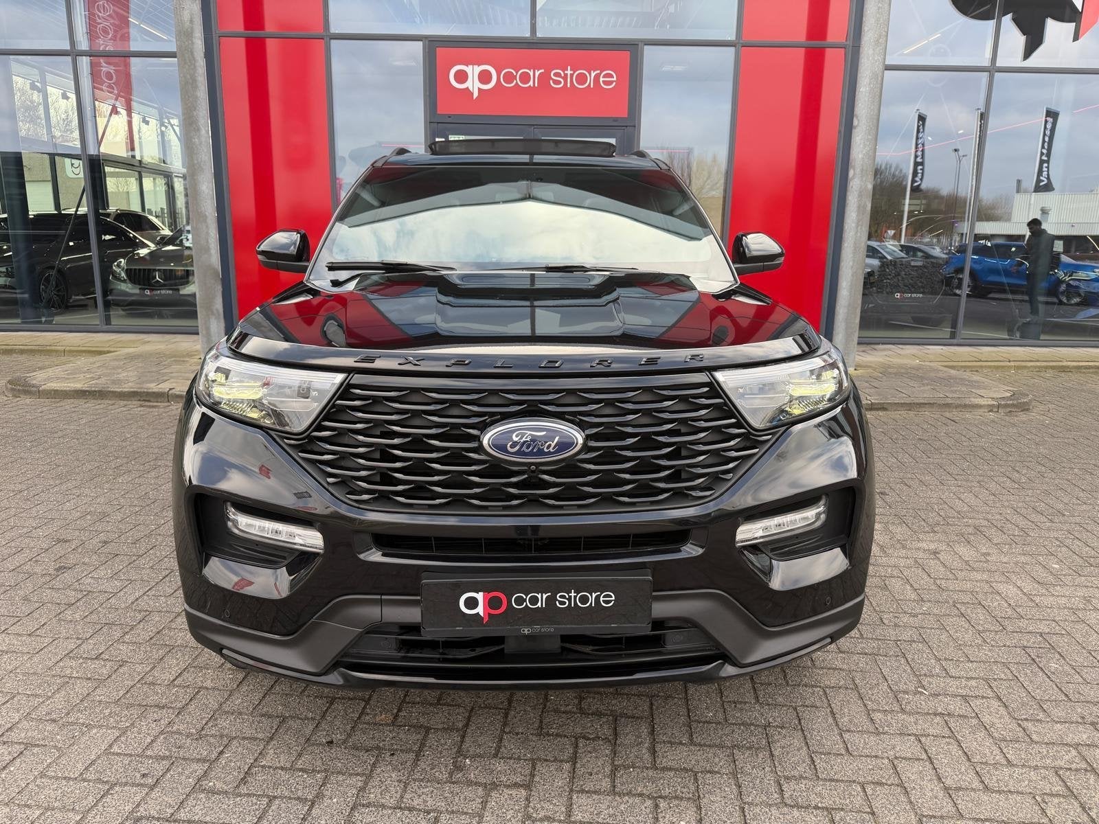 Ford Explorer 3.0 V6 EcoBoost PHEV ST-Line 7 persoon, Auto's, Automaat, Dealer onderhouden, 14 kWh, Zwart
