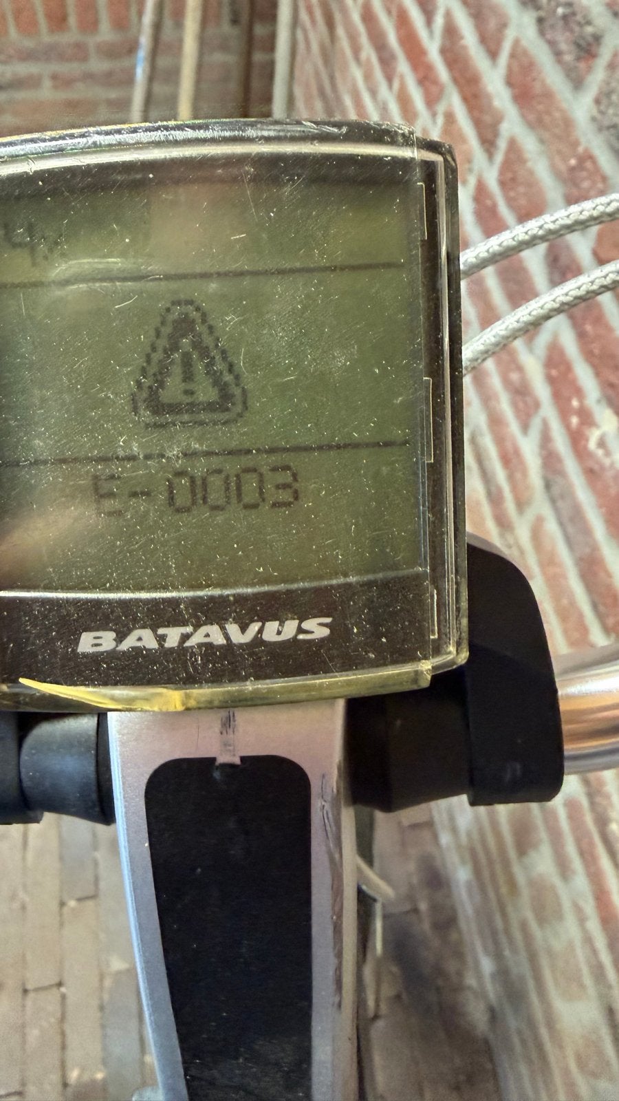 Batavus E-bike met foutcode E-0003 - Ga naar uw dealer, Velgrem, Batavus, Ophalen of Verzenden, 53 tot 56 cm