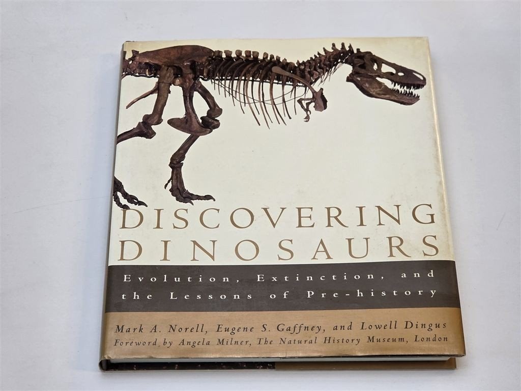 Discovering Dinosaurs — Evolutie & Uitsterving, Pre-Historie, Ophalen of Verzenden, Gelezen, Europa