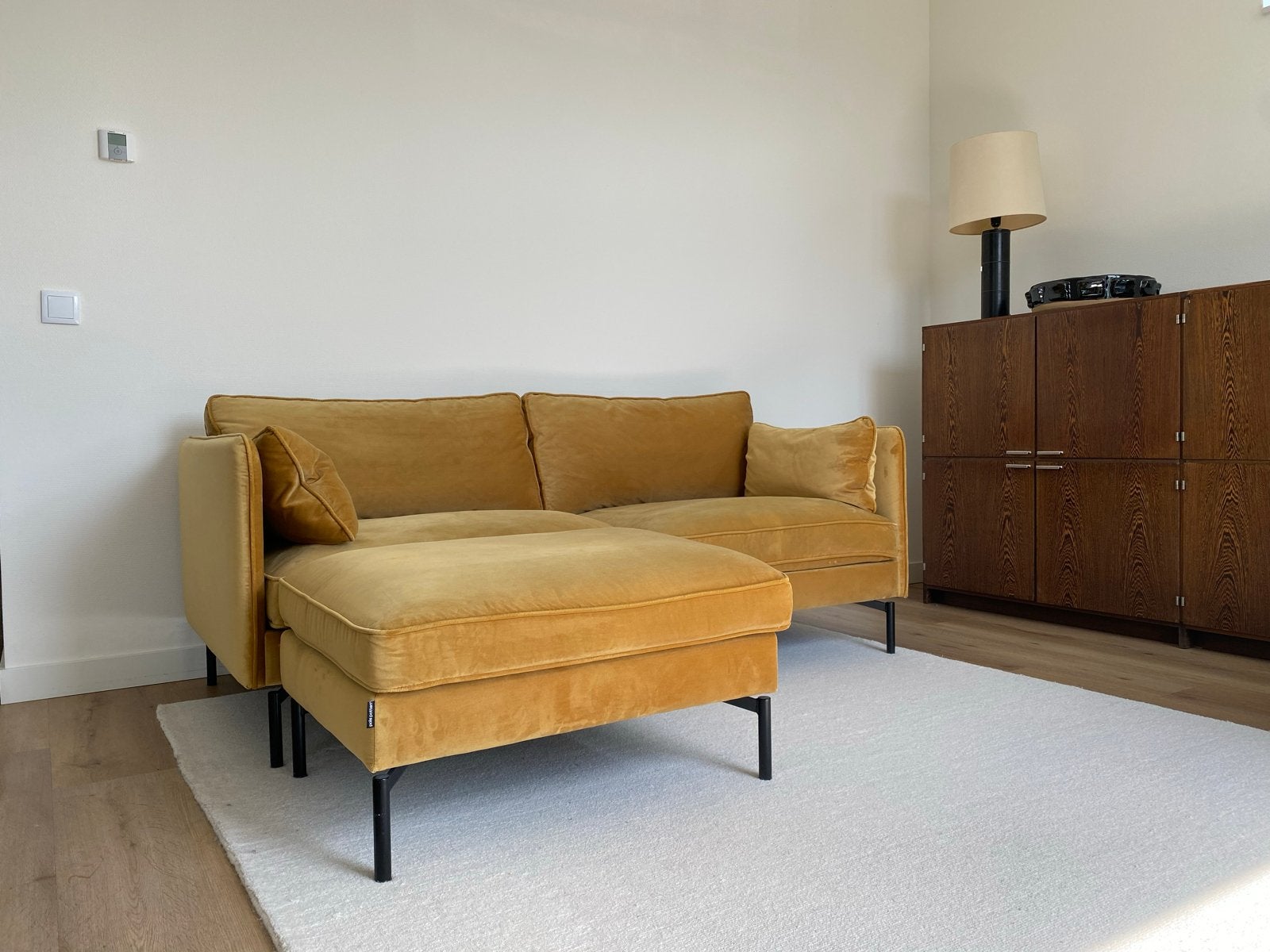 polspotten PPno.2 Special Edition Bank + Poef – Oker Velours, Huis en Inrichting, Ophalen, Gebruikt, 125 cm of meer, Design
