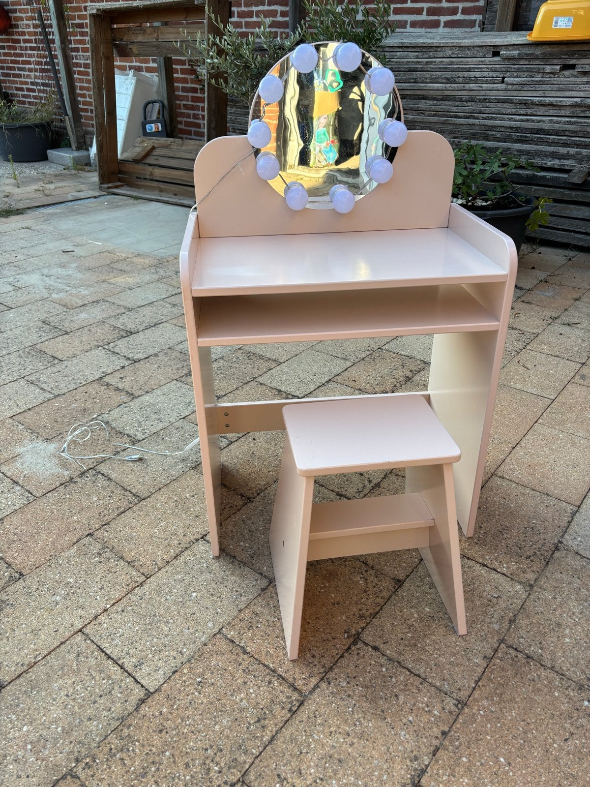 Petite Amelie Kaptafel met Krukje en Verlichting, Minder dan 50 cm, Gebruikt, Ophalen of Verzenden, Minder dan 100 cm