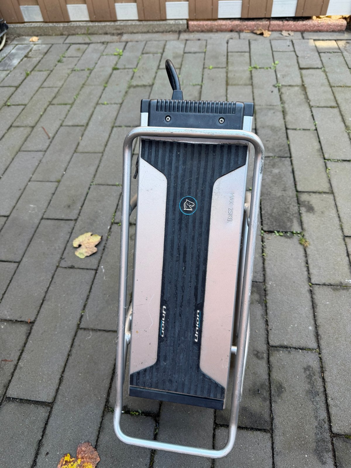 Sparta en Union accu drager, Gebruikt