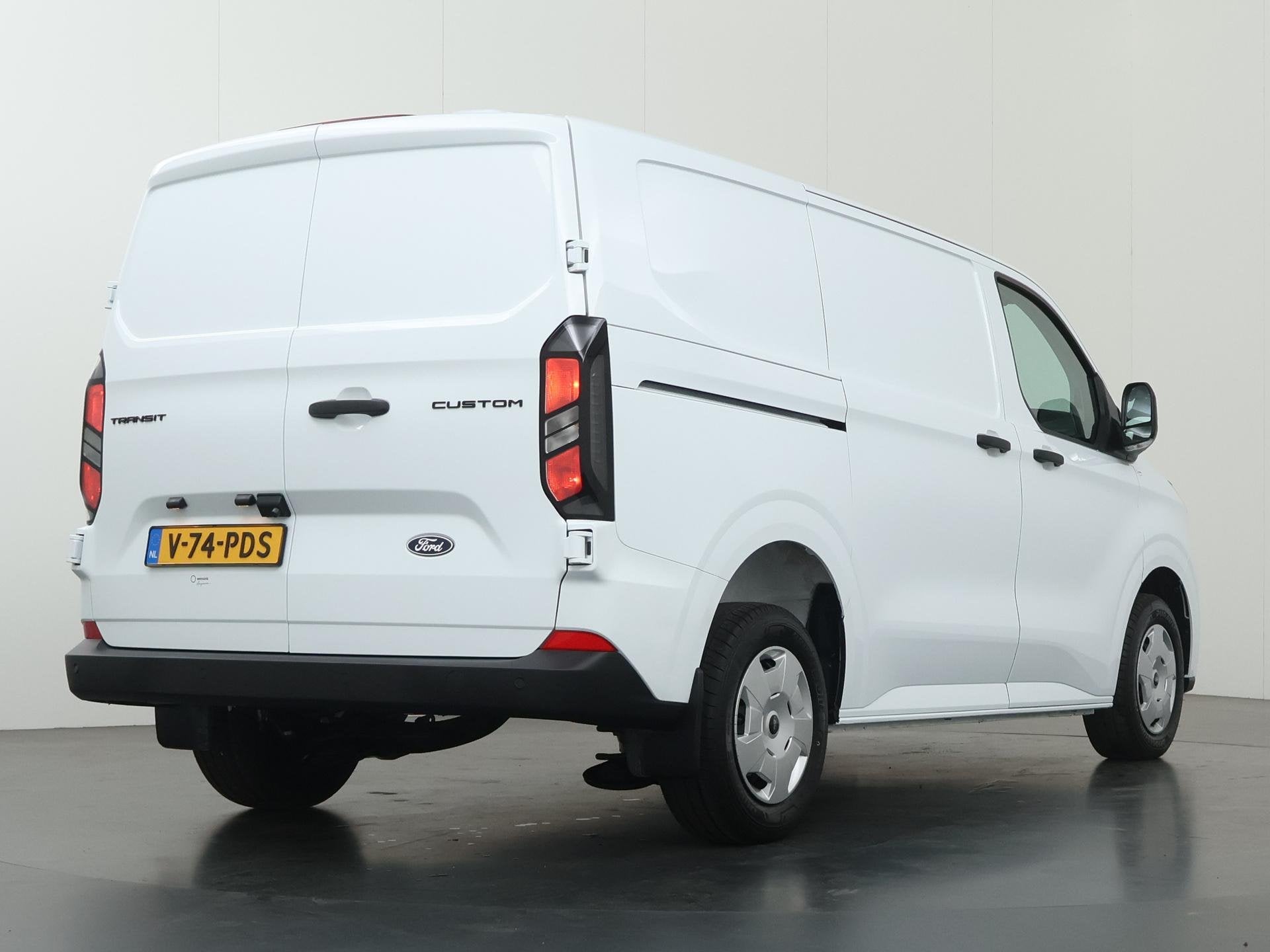 Ford Transit Custom 300 | 2.0 TDCI | L1 H1 | TREND | AIRCO |, Auto's, Voorwielaandrijving, 1803 kg, Gebruikt, 4 cilinders