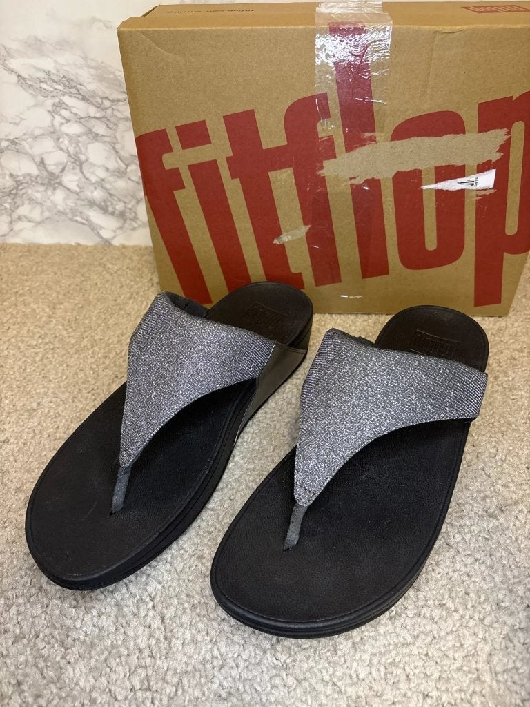 FitFlop Lulu Shimmerlux teensandalen tinnen maat 43, Verzenden, FitFlop Limited, Zwart, Nieuw