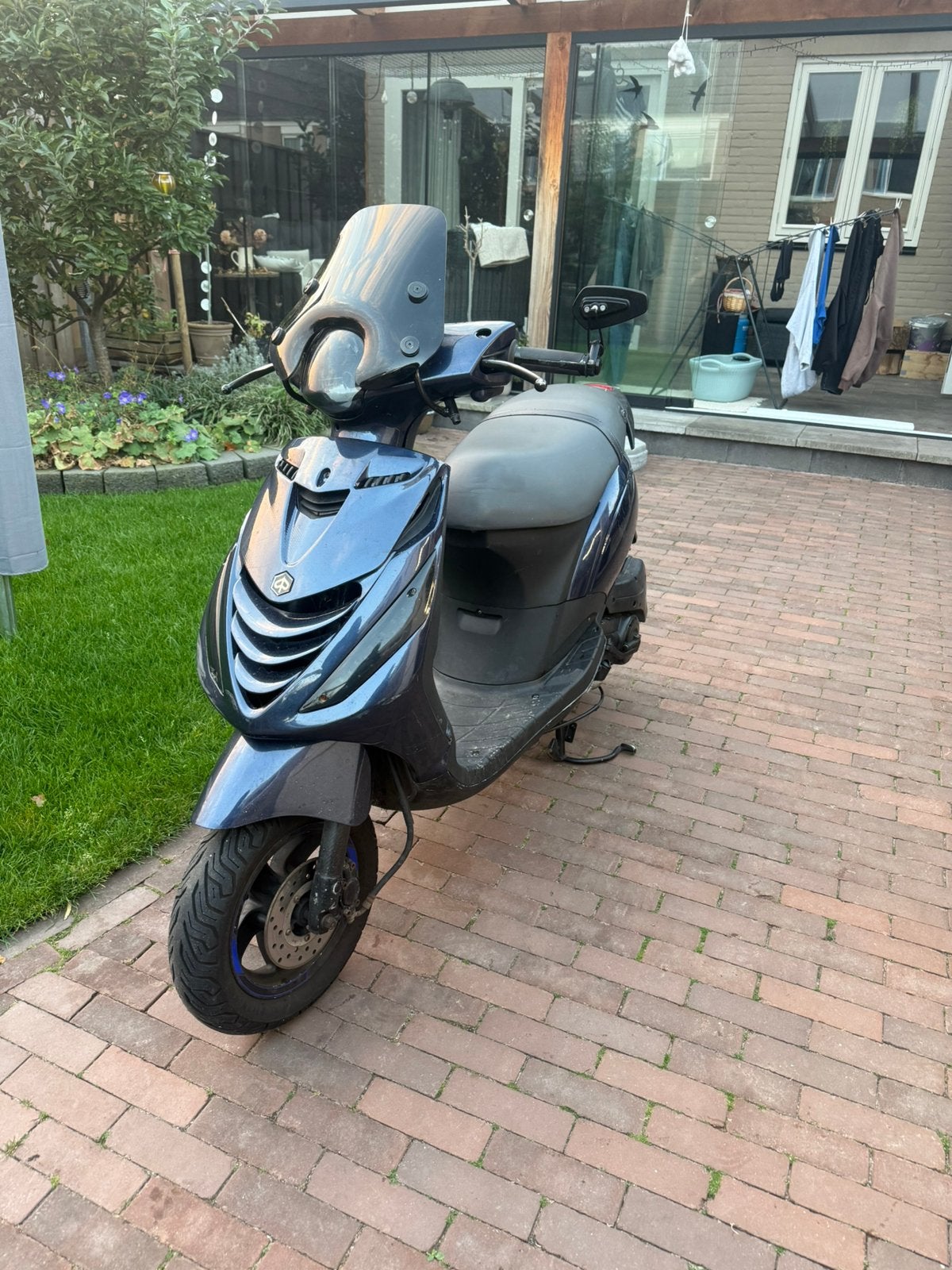 Piaggio zip 4 takt 80cc, Ophalen, Maximaal 45 km/u, Zip, Zo goed als nieuw