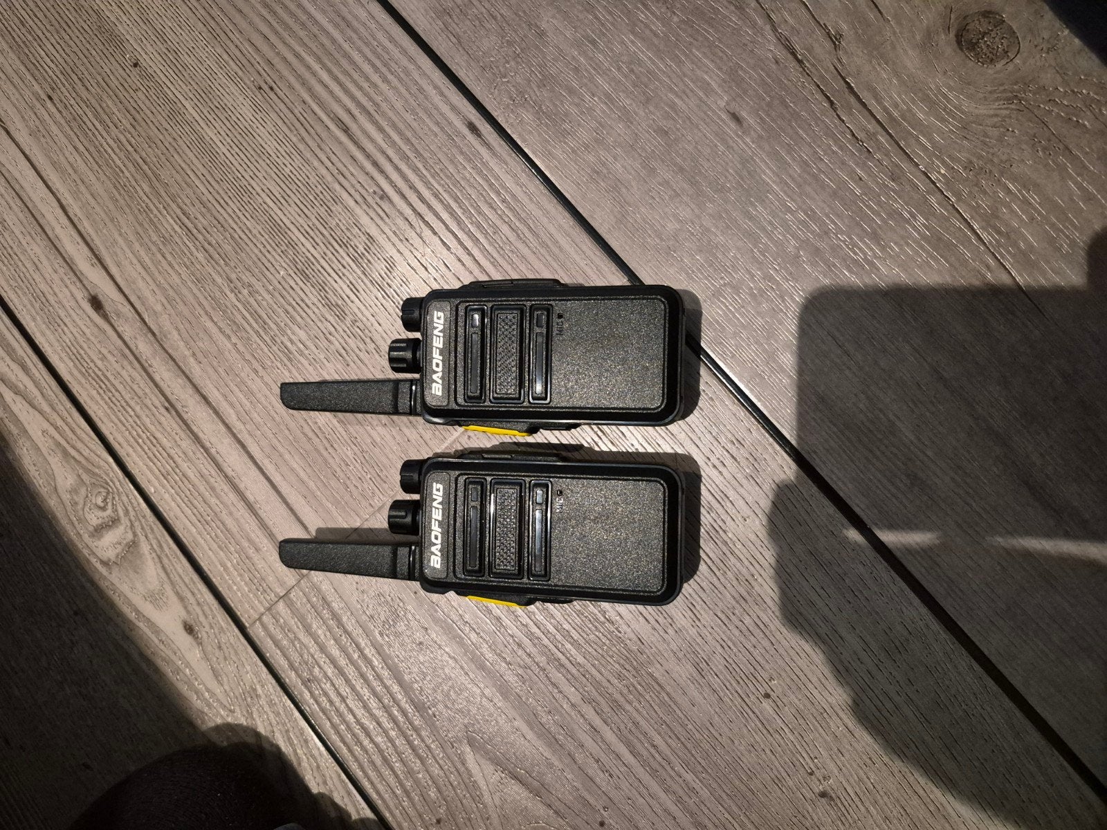 Baofeng Walkie Talkie met Programmeerkabel, Telecommunicatie, Ophalen of Verzenden, Zo goed als nieuw, Portofoon of Walkie-talkie