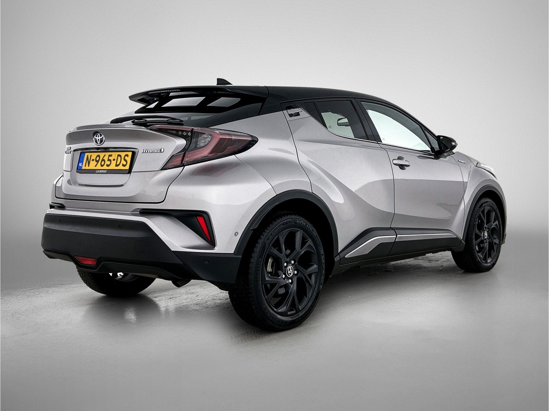 Toyota C-HR 1.8 Hybrid Bi-Tone Plus | LED Verlichting | Lede, Auto's, 12 maanden, 4 cilinders, 122 pk, Leder