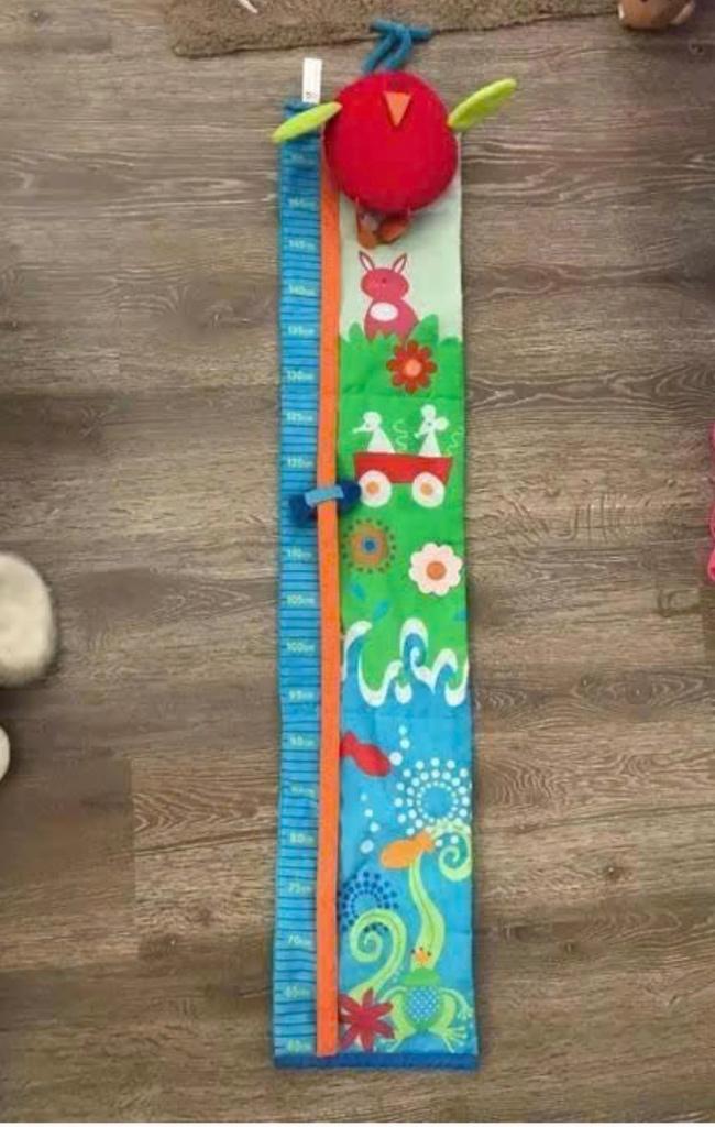 Vrolijke meetlat van stof voor de babykamer met vogel stof, Ophalen, Zo goed als nieuw, Wanddecoratie