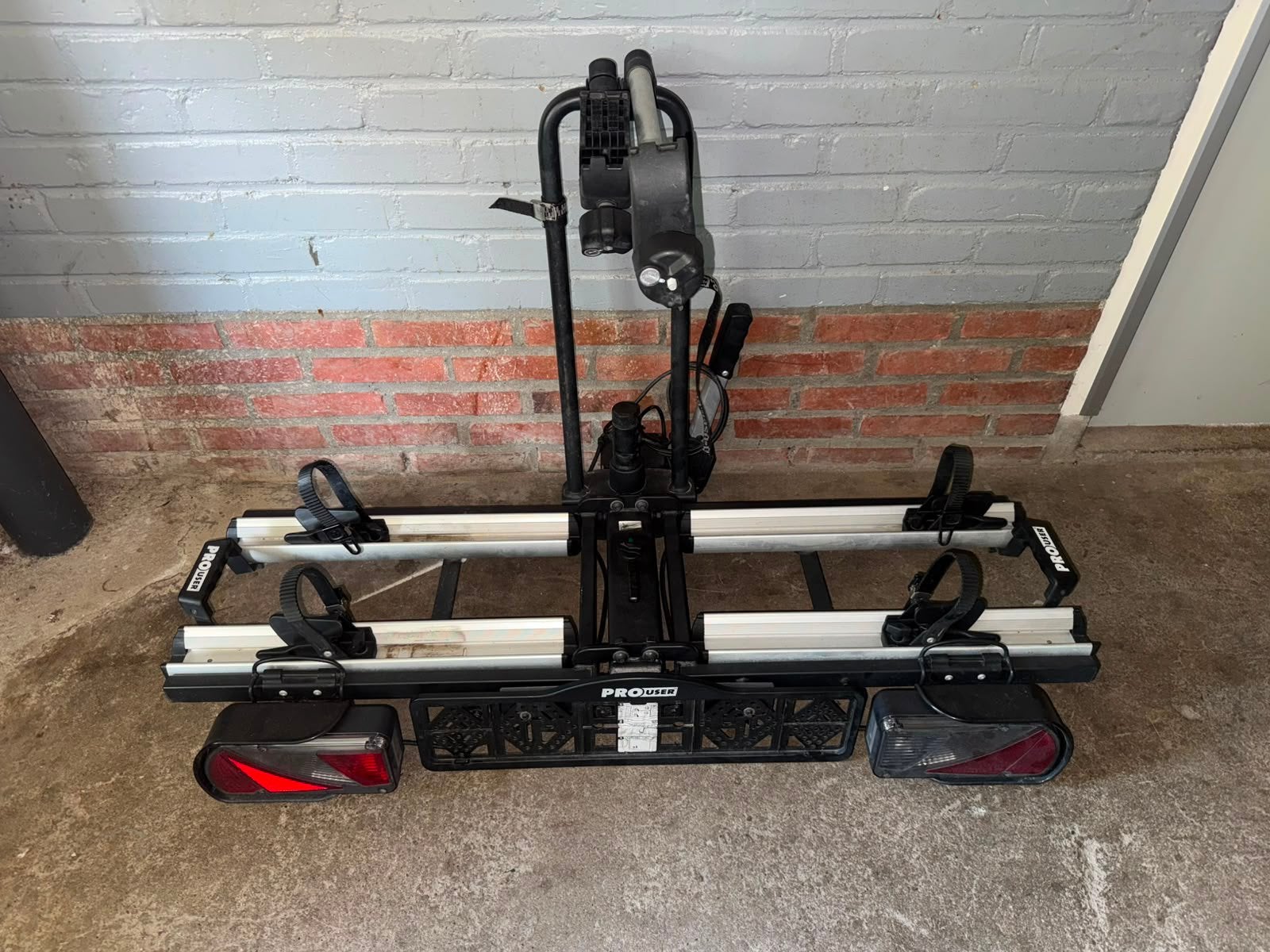 Thule Pro User fietsendrager, Ophalen, 2 fietsen, Gebruikt, Trekhaakdrager