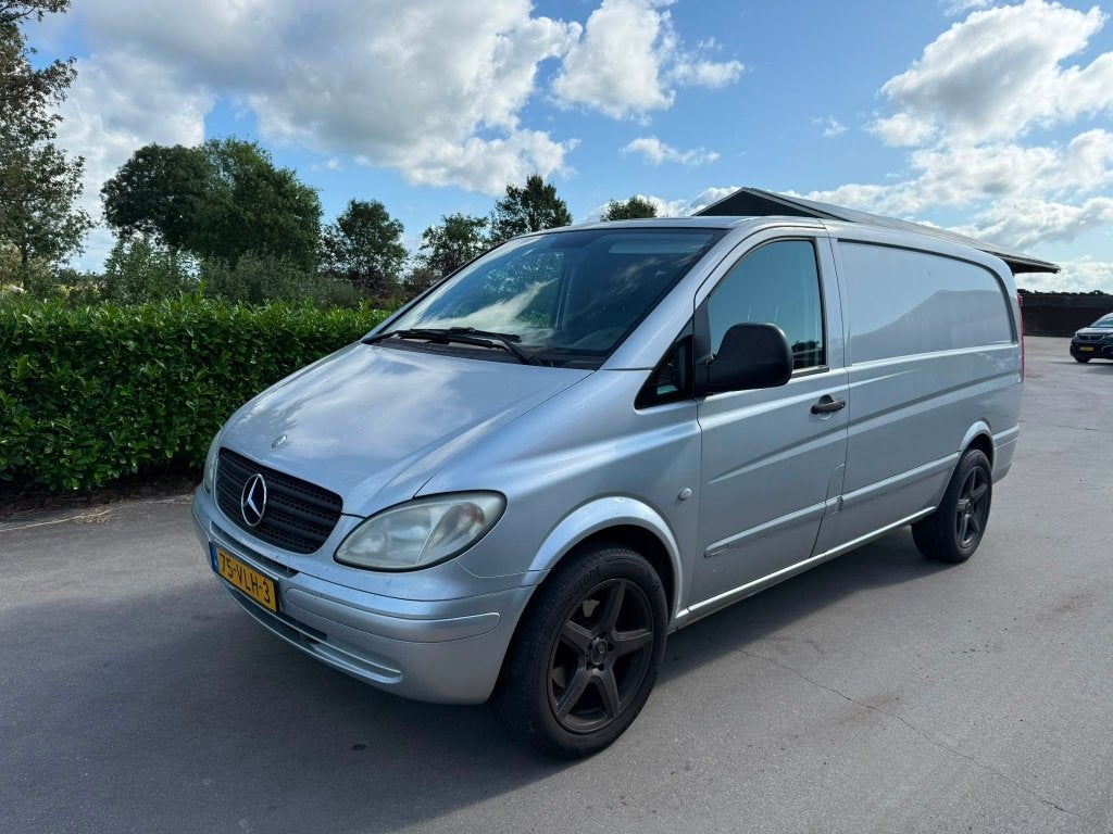 Mercedes Vito 109 * Airco * Trekhaak * Apk tot 5/27 * MARGE, Zwart, 2500 kg, Bedrijf, Elektrische ramen