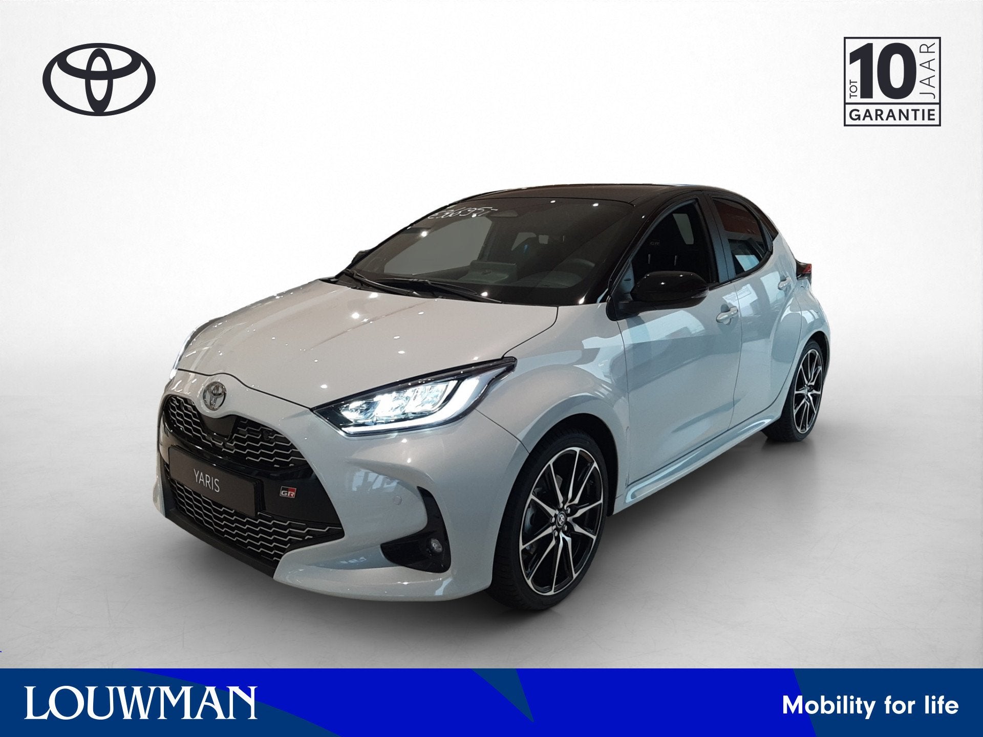 Toyota Yaris 1.5 Hybrid 130 GR Sport + (bj 2025, automaat), 12 maanden, 450 kg, Hybride Elektrisch/Benzine, Yaris