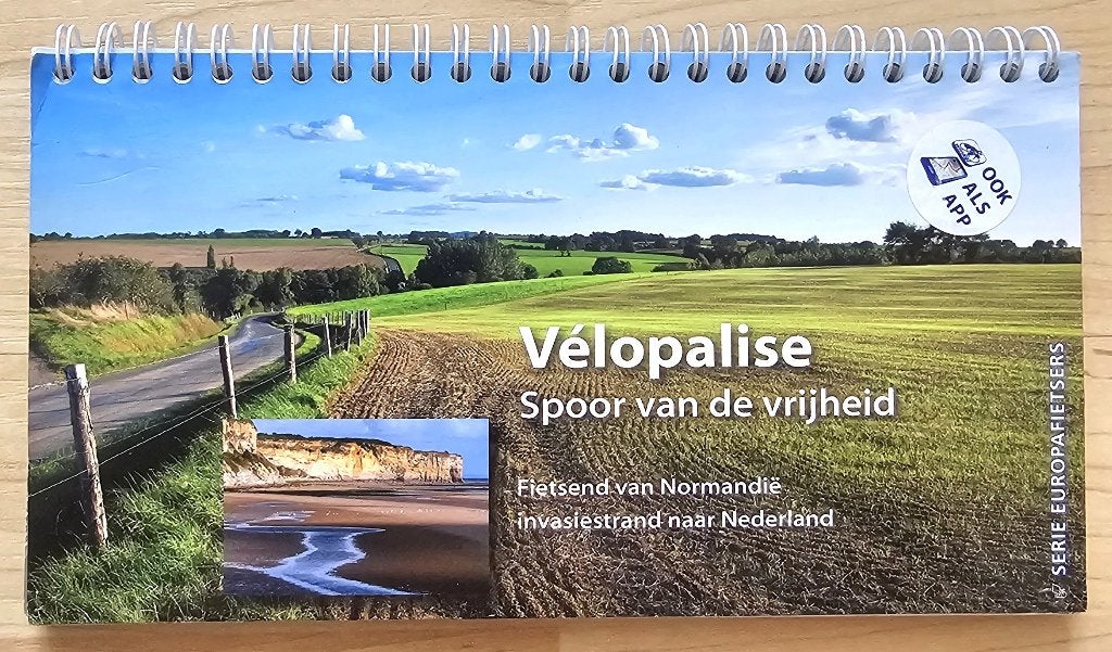 Fietsroute gids Spoor van de vrijheid, Europa, Ophalen of Verzenden, Reisgids of -boek, Gelezen