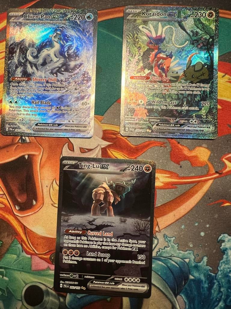 Pokémon kaarten: Chien-Pao ex, Koraidon ex, Ting-Lu ex, Ophalen of Verzenden, Zo goed als nieuw, Meerdere kaarten, Foil