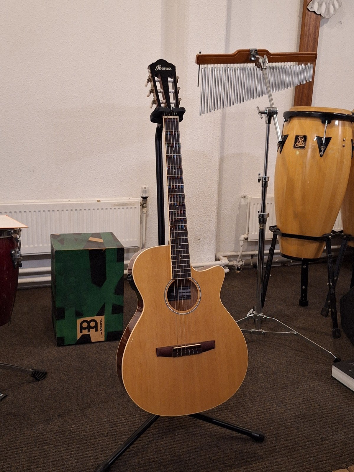 Ibanez AEG7TN-NT Klassieke/Spaanse gitaar met element