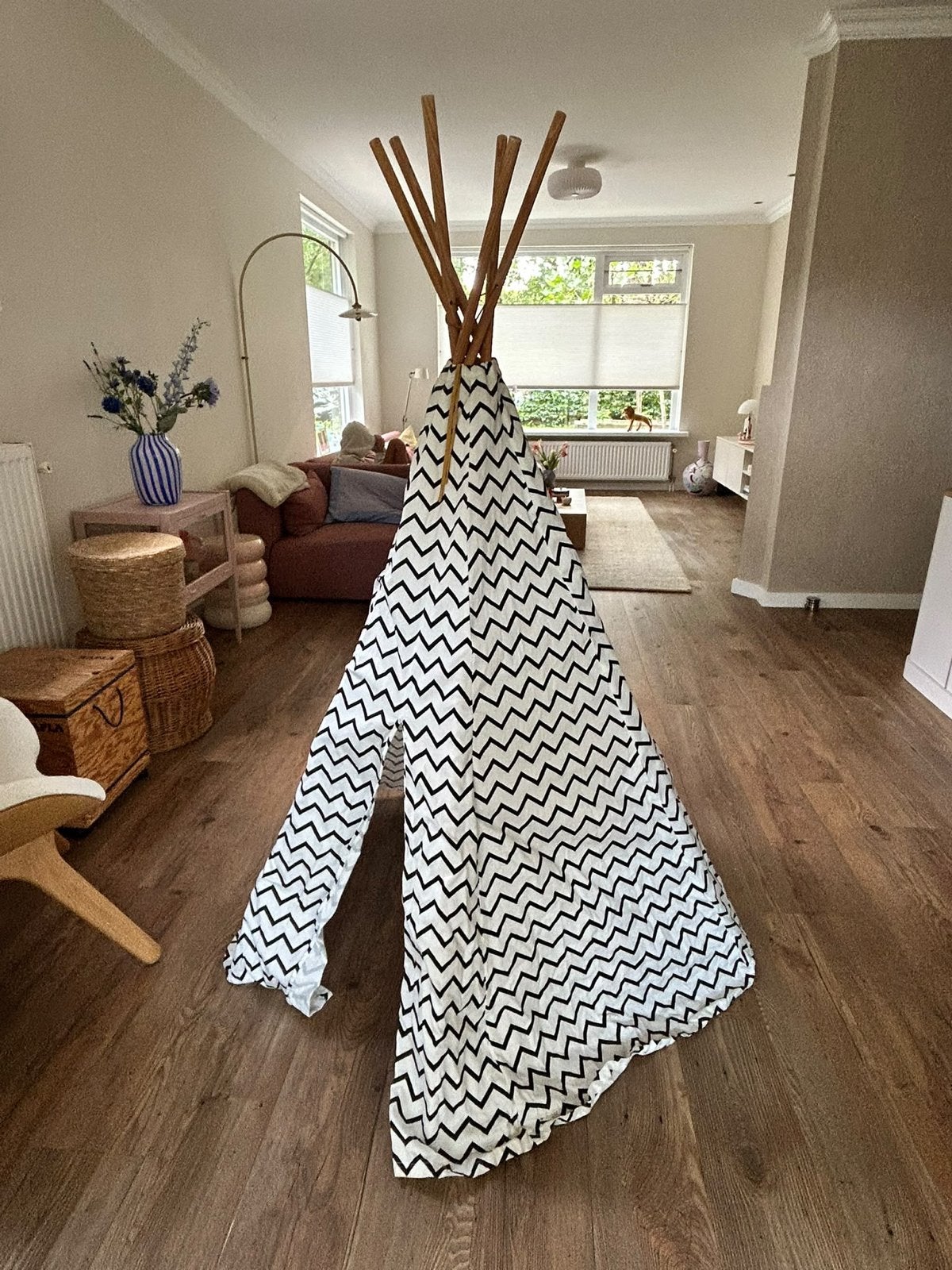 Leuke speel tipi tent voor kinderen - zwart/wit zigzag, Ophalen, Zo goed als nieuw