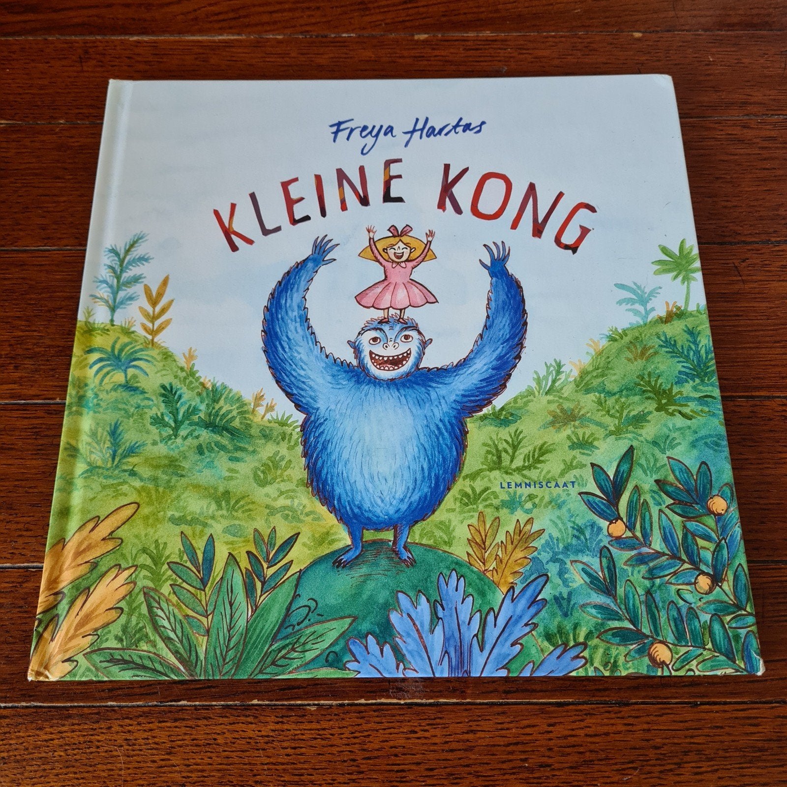 Freya Hartas - Kleine Kong, Boeken, Ophalen of Verzenden, Zo goed als nieuw, Freya Hartas