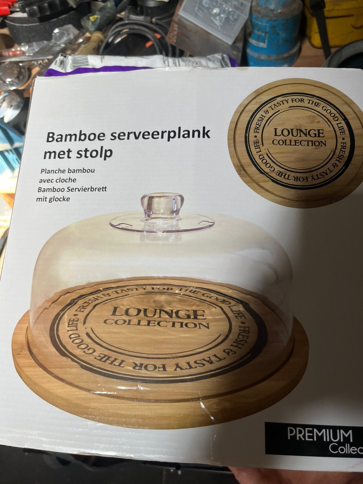 Serveer plank met stolp, Huis en Inrichting, Keuken | Keukenbenodigdheden, Ophalen of Verzenden, Zo goed als nieuw