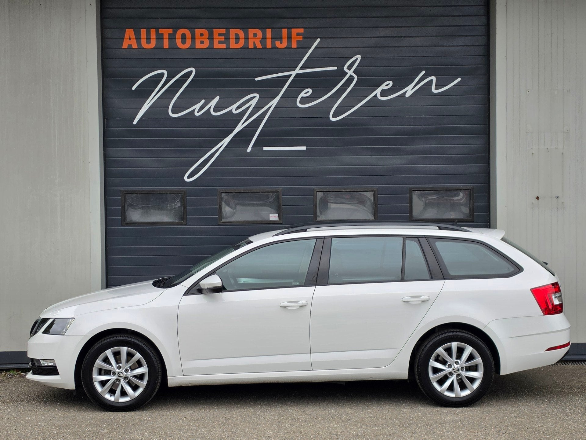 Skoda Octavia Combi 1.0 TSI Ambition Business|Automaat|1e Ei, Auto's, Stof, Gebruikt, 116 pk, Wit