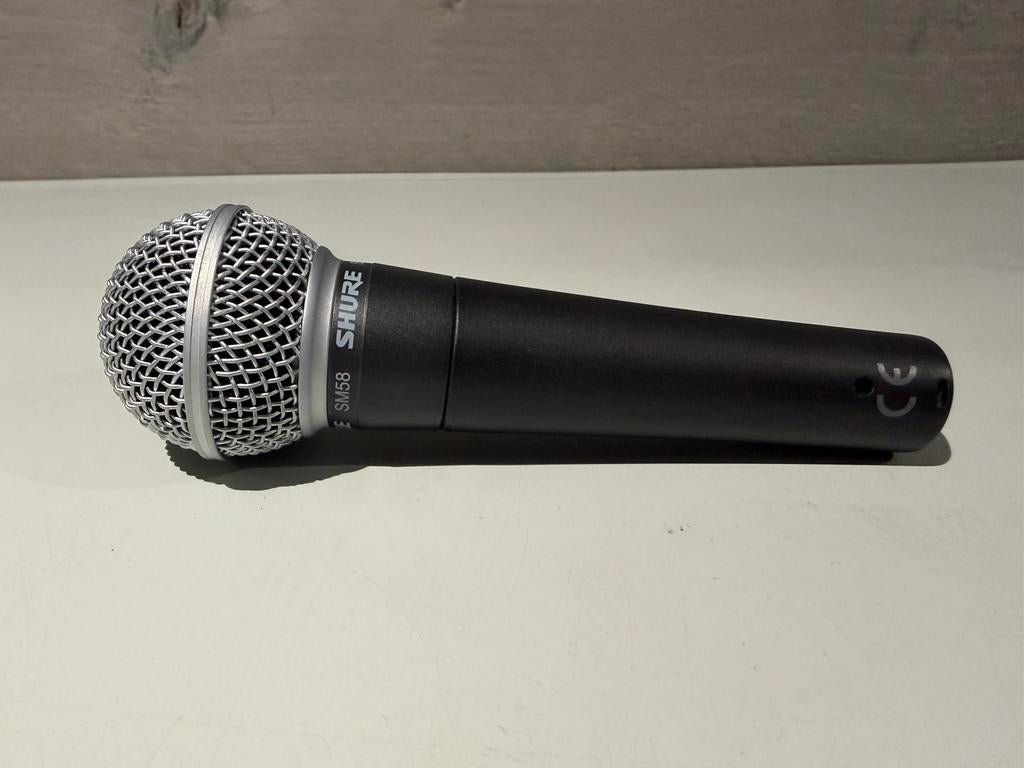 SHURE SM58 UNIDIRECTIONELE CARDIOIDE DYNAMISCHE, Ophalen of Verzenden, Zo goed als nieuw, Nvt, Zangmicrofoon