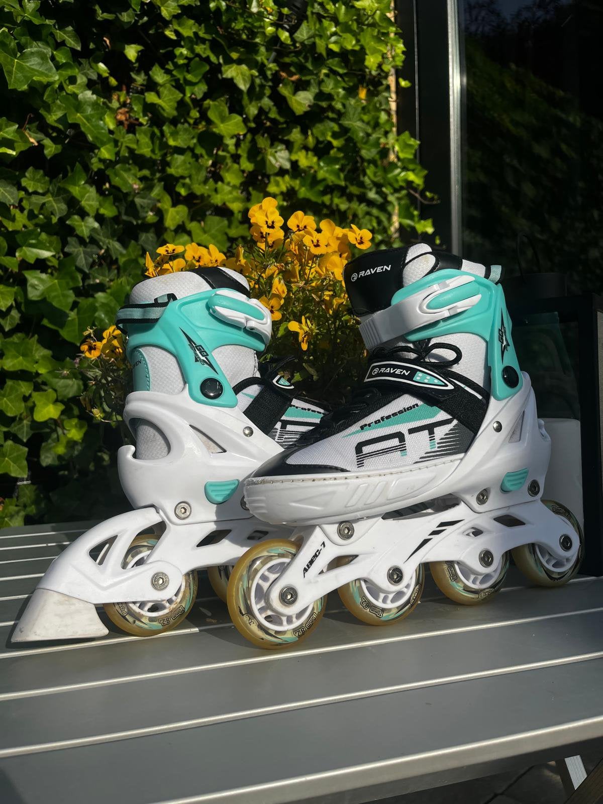 Skates raven, Sport en Fitness, Verstelbaar, Kinderen, Ophalen of Verzenden, Zo goed als nieuw