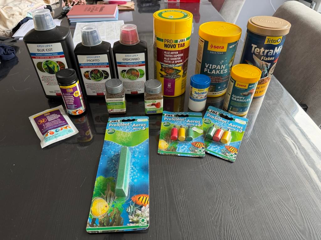 Aquariumvisvoeding en onderhoud, Ophalen, Zo goed als nieuw