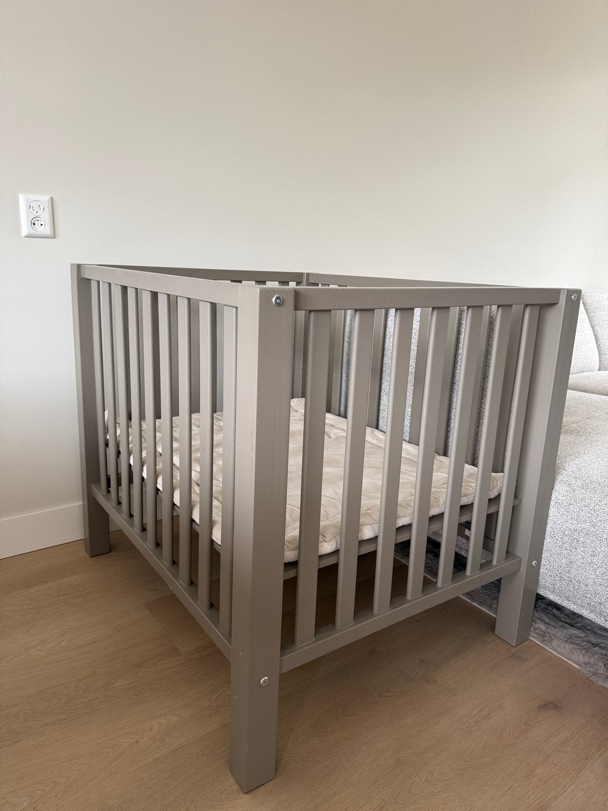 Quax Baby box Taupe, Ophalen, Zo goed als nieuw, Overige typen
