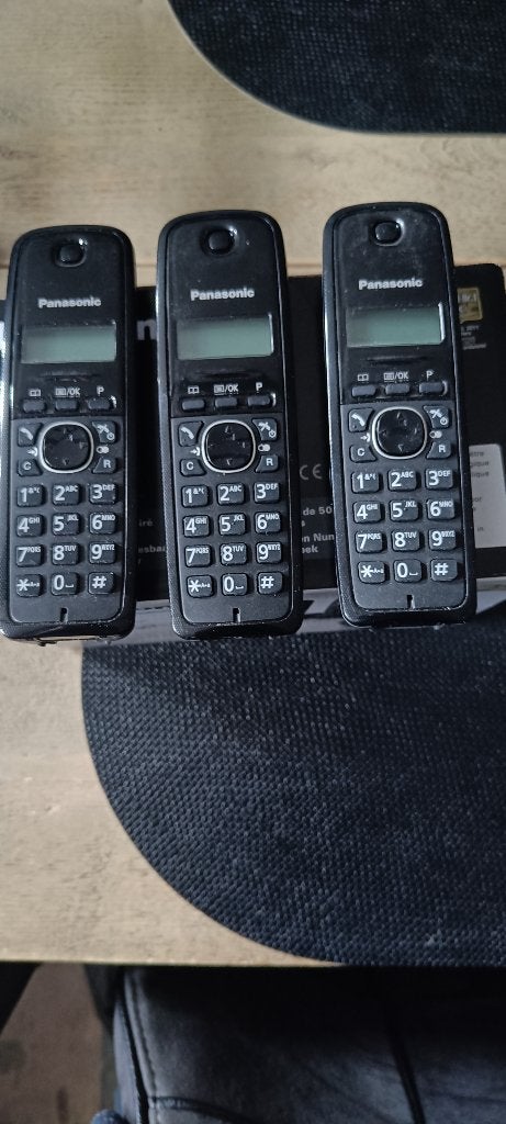 Te koop Telefoonset  Panasonic Digitaal Draadloos, Ophalen of Verzenden, Gebruikt, 3 handsets